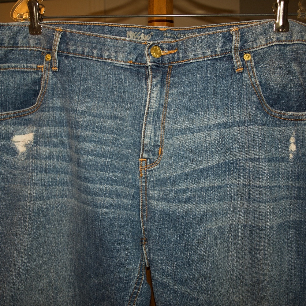 Skinny Boyfriend Jeans in Women